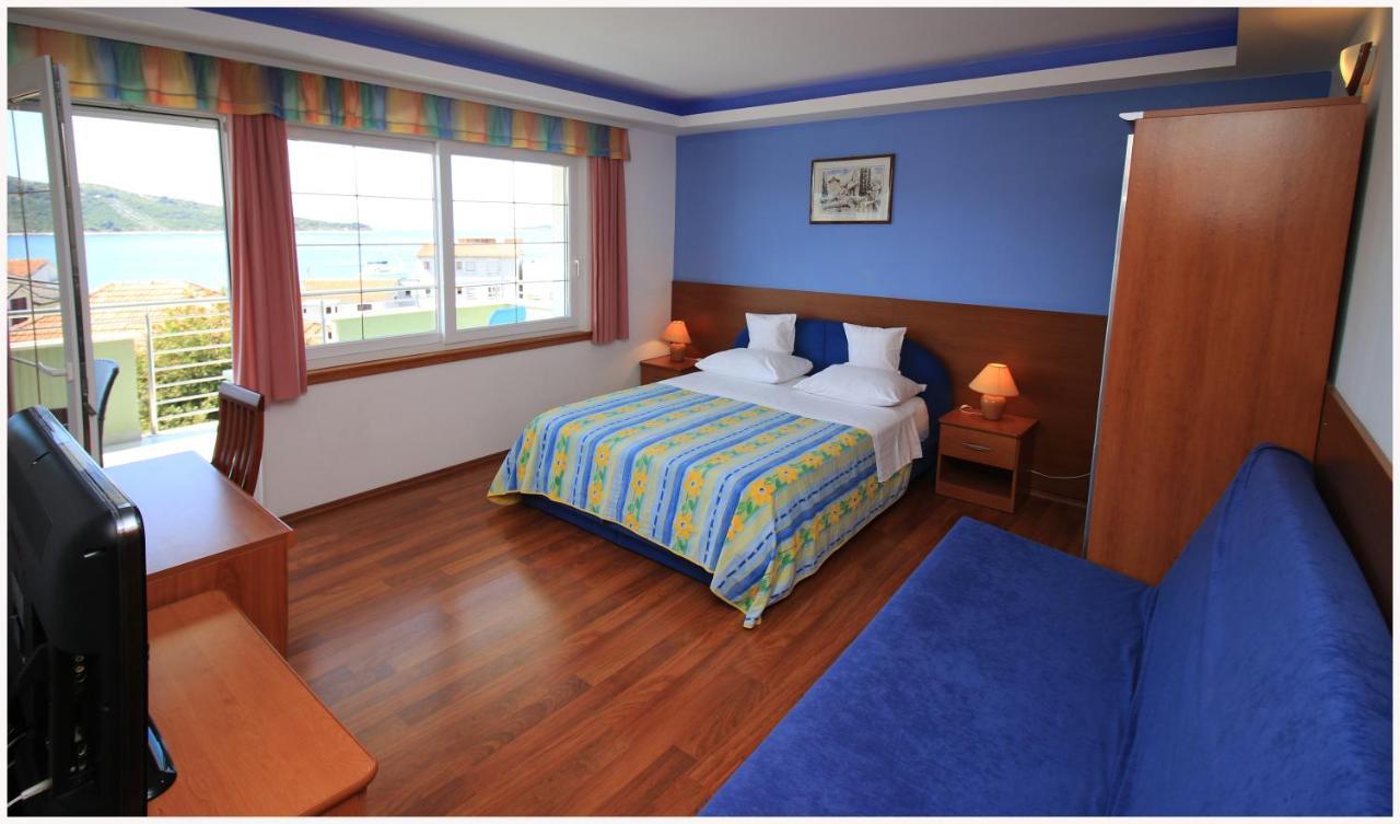 -Villa Sjor -Primosten-Apartmani- Has 2 Large Apartments And 2 Smaller Ones -Primosten Lokvice 6 Primošten Exterior foto